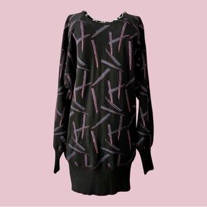 Diane Von Furstenburg Chic Patterned Sweater Dress/Tunic
$259 $891 Size: S